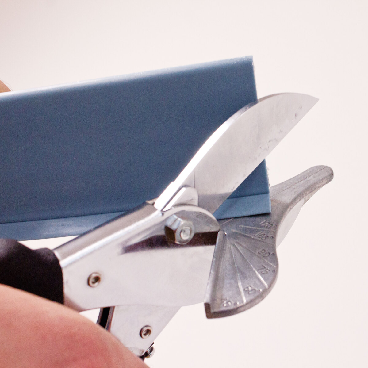 Gehrungsschere BASIC