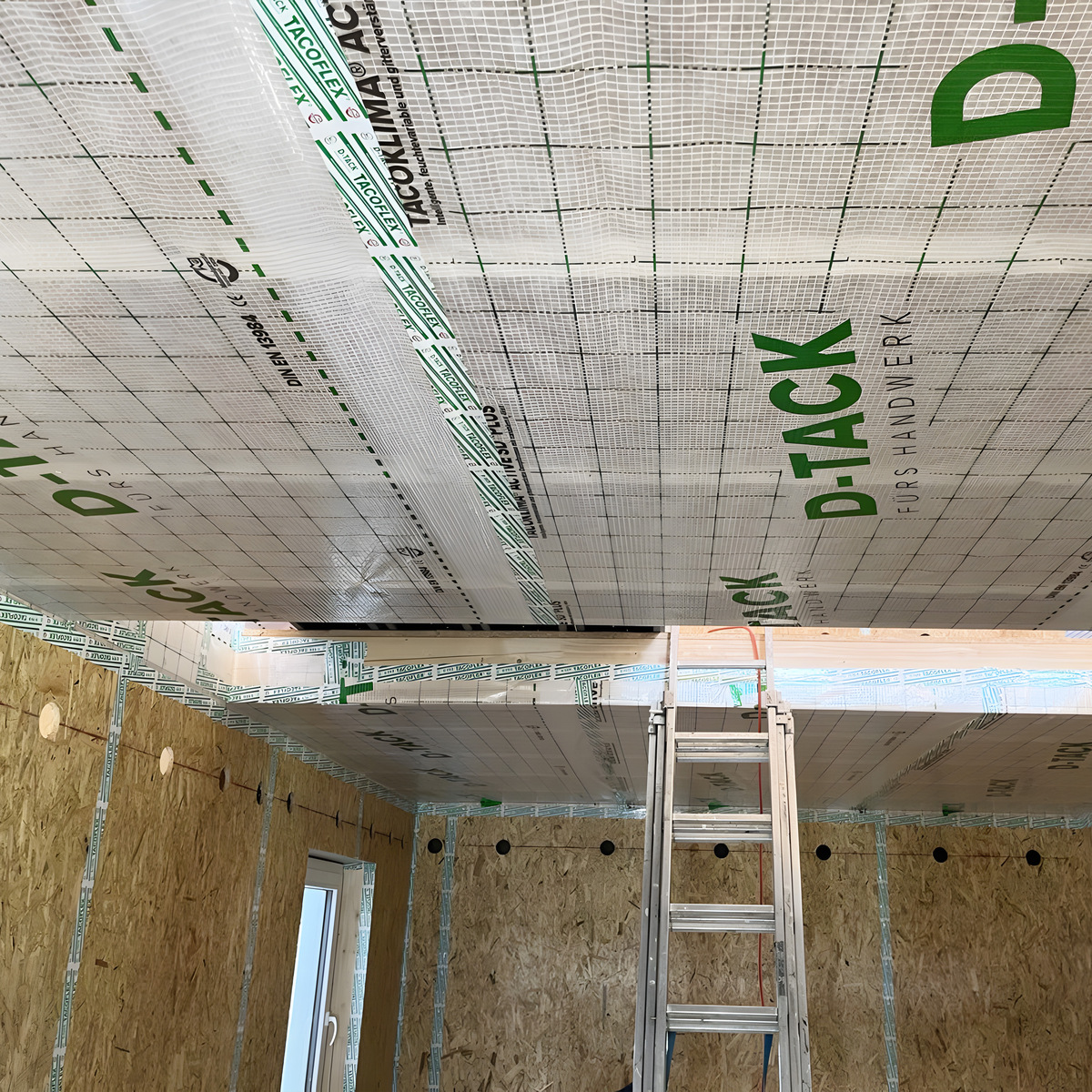 TACOFLEX® Folienklebeband für Dampfsperren / Dampfbremsen TACOFLEX® Folienklebeband für Dampfsperren / Dampfbremsen