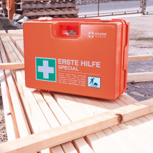 Erste-Hilfe-Koffer Hochbau und Sanierung DIN 13157