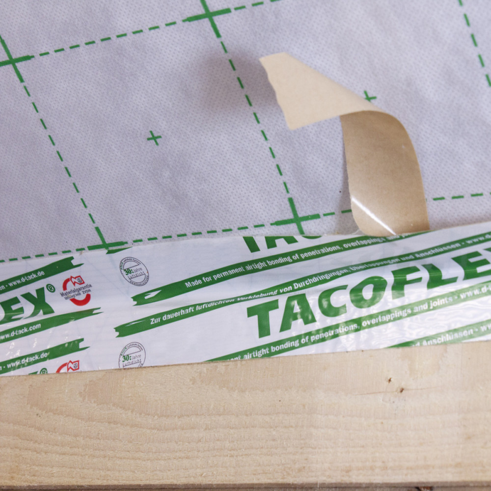 TACOFLEX® SG geschlitztes Folienklebeband für Eck- und Dachfensteranschlüsse